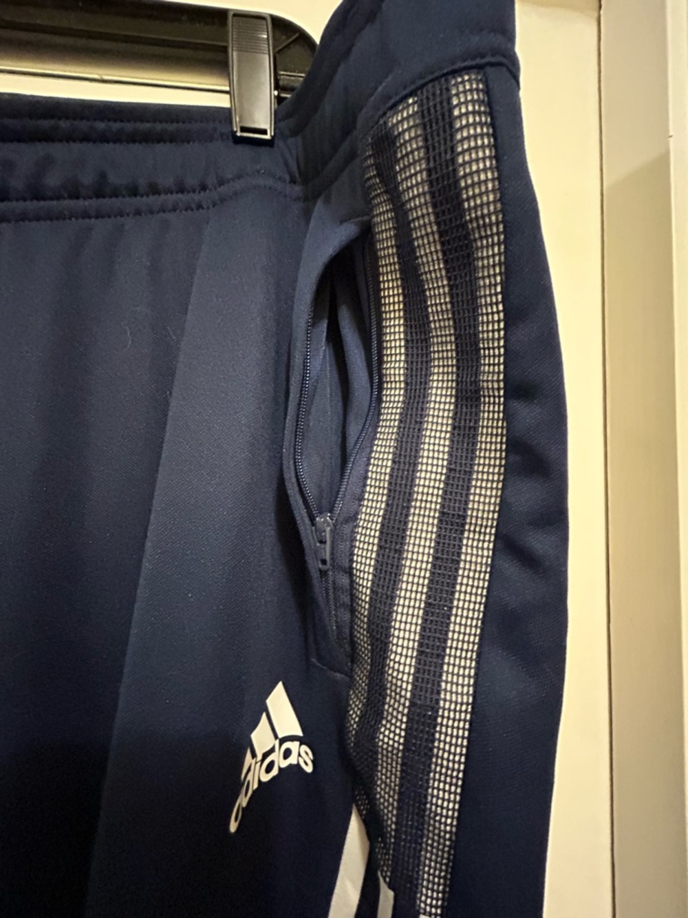 Adidas Plus Size Women’s Joggers/Track Pants, Navy Blue W/White Stripes, Sz 2X - Picture 5 of 8